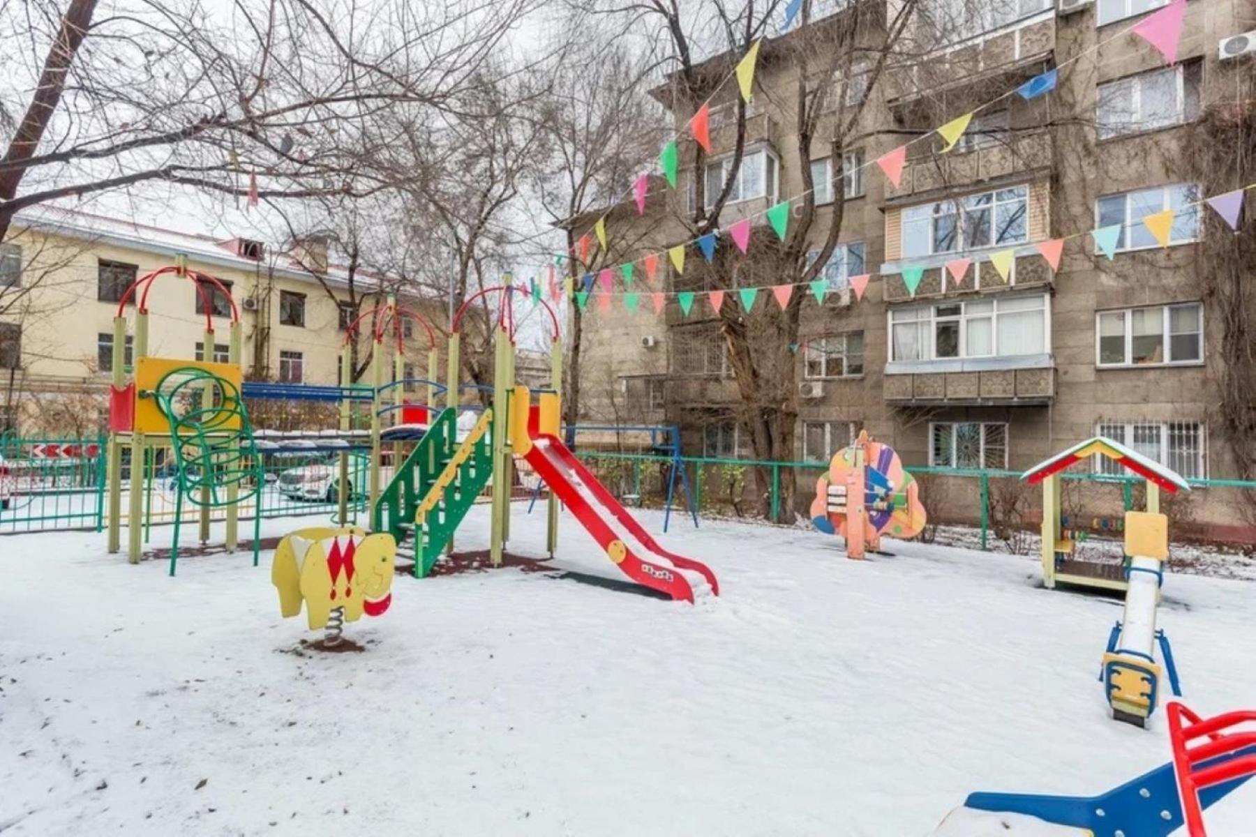 Шикарная Квартира В Золотом Квадрате Almaty Esterno foto